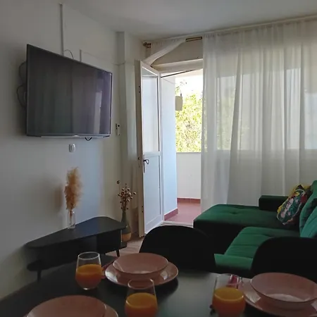 Nikolina Apartamento