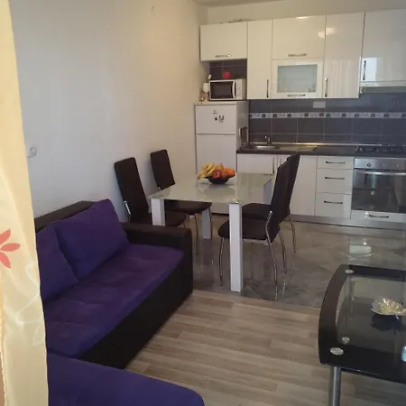 Apartment Nikolina